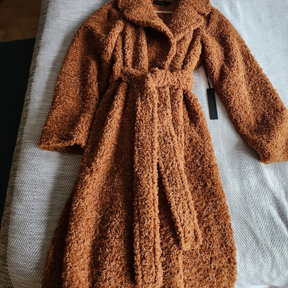 House of Harlow 1960 x REVOLVE Rouland Coat - Picture 5 of 5